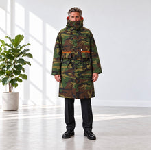 Load image into Gallery viewer, The MaNcintosh — Waterproof Nylon Camouflage Coat