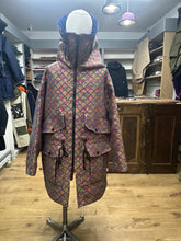 Load image into Gallery viewer, Peacock Hide ParkA