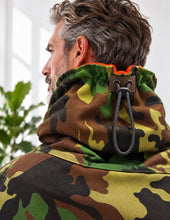 Load image into Gallery viewer, The MaNcintosh — Waterproof Nylon Camouflage Coat
